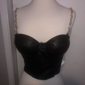 chained black crop top.